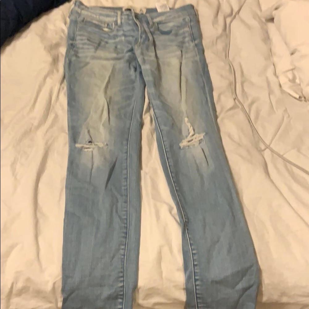 Light Wash Skinny Jeans